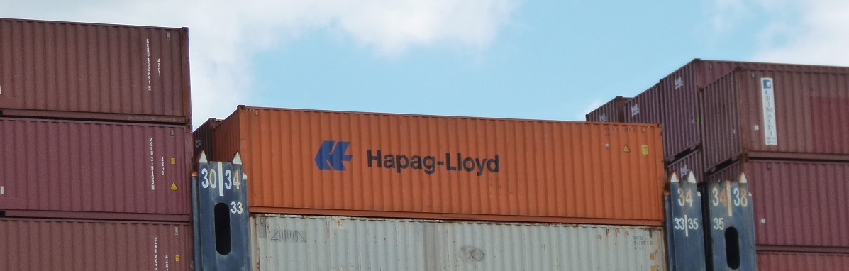 Hapag-Lloyd Container in Orange - Seefracht mit Contibridge und Hapag Lloyd